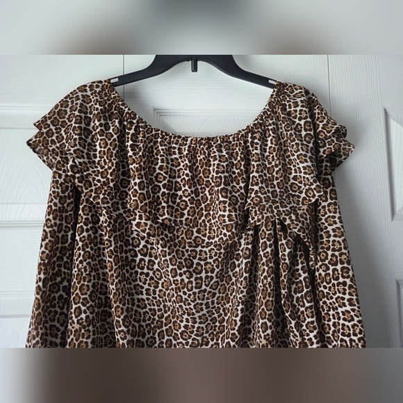 MICHAEL Michael Kors Animal Print Ruffle Off-Shoulder Blouse - Picture 7 of 10